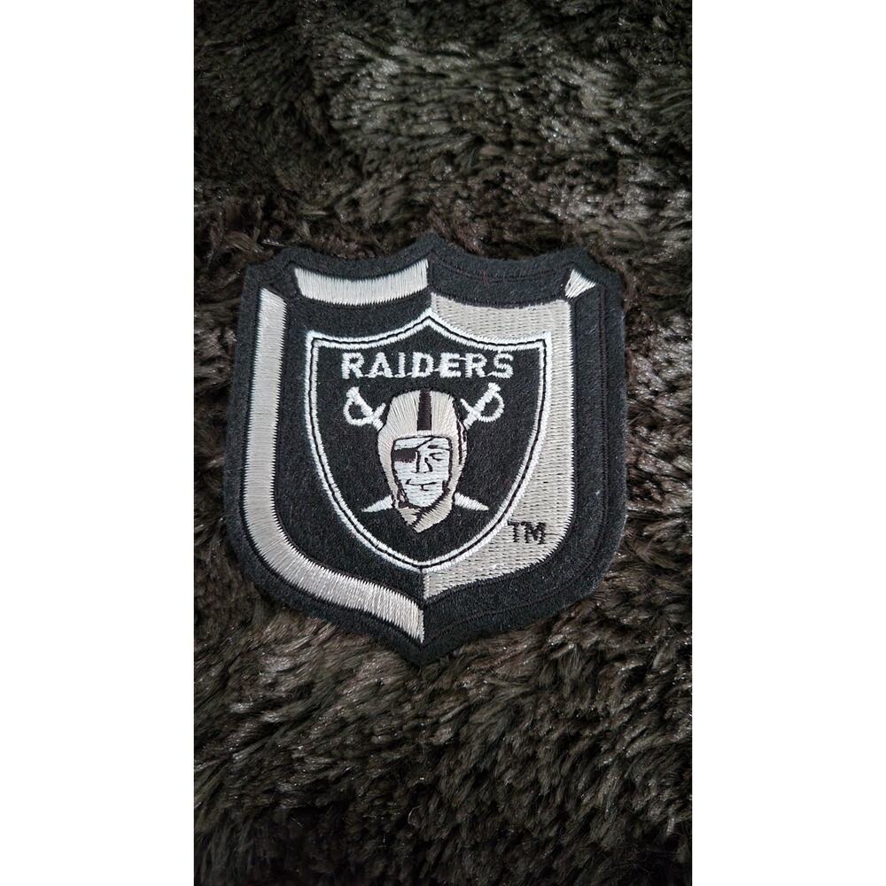Vintage Oakland Raiders Embroidered Patch 3x3 NFL Shield Logo Unused